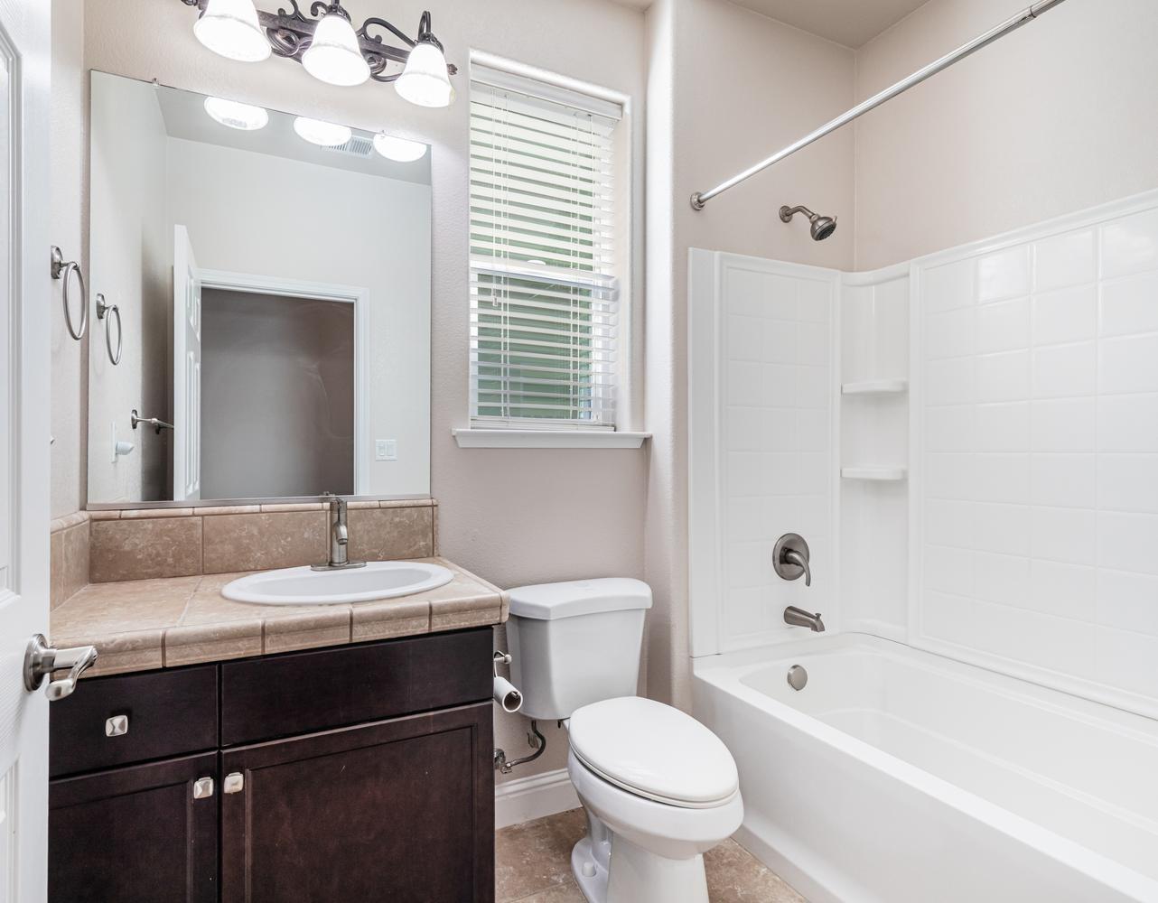 11344 N Garden Sage Ave, Fresno, CA 93730