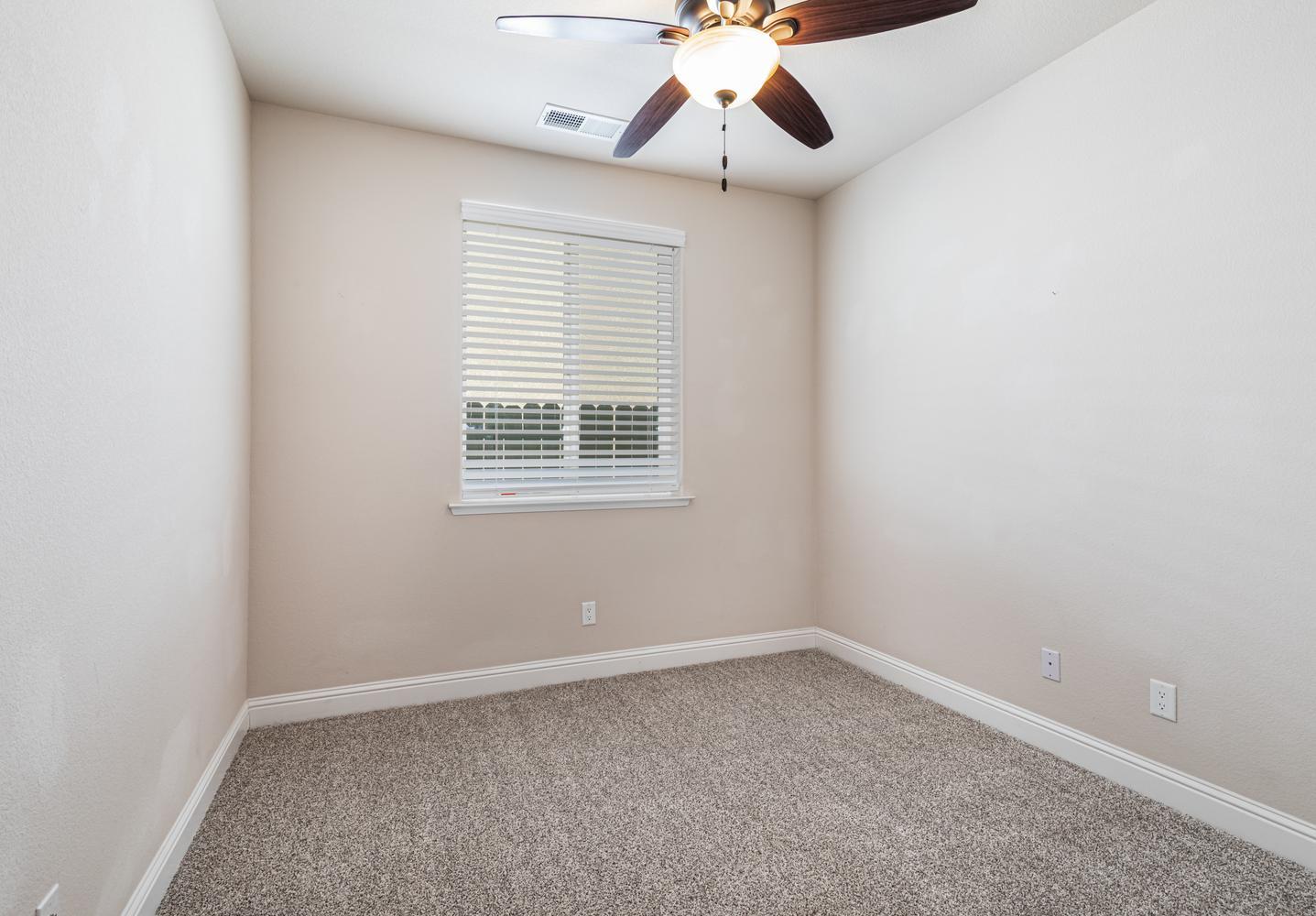 11344 N Garden Sage Ave, Fresno, CA 93730