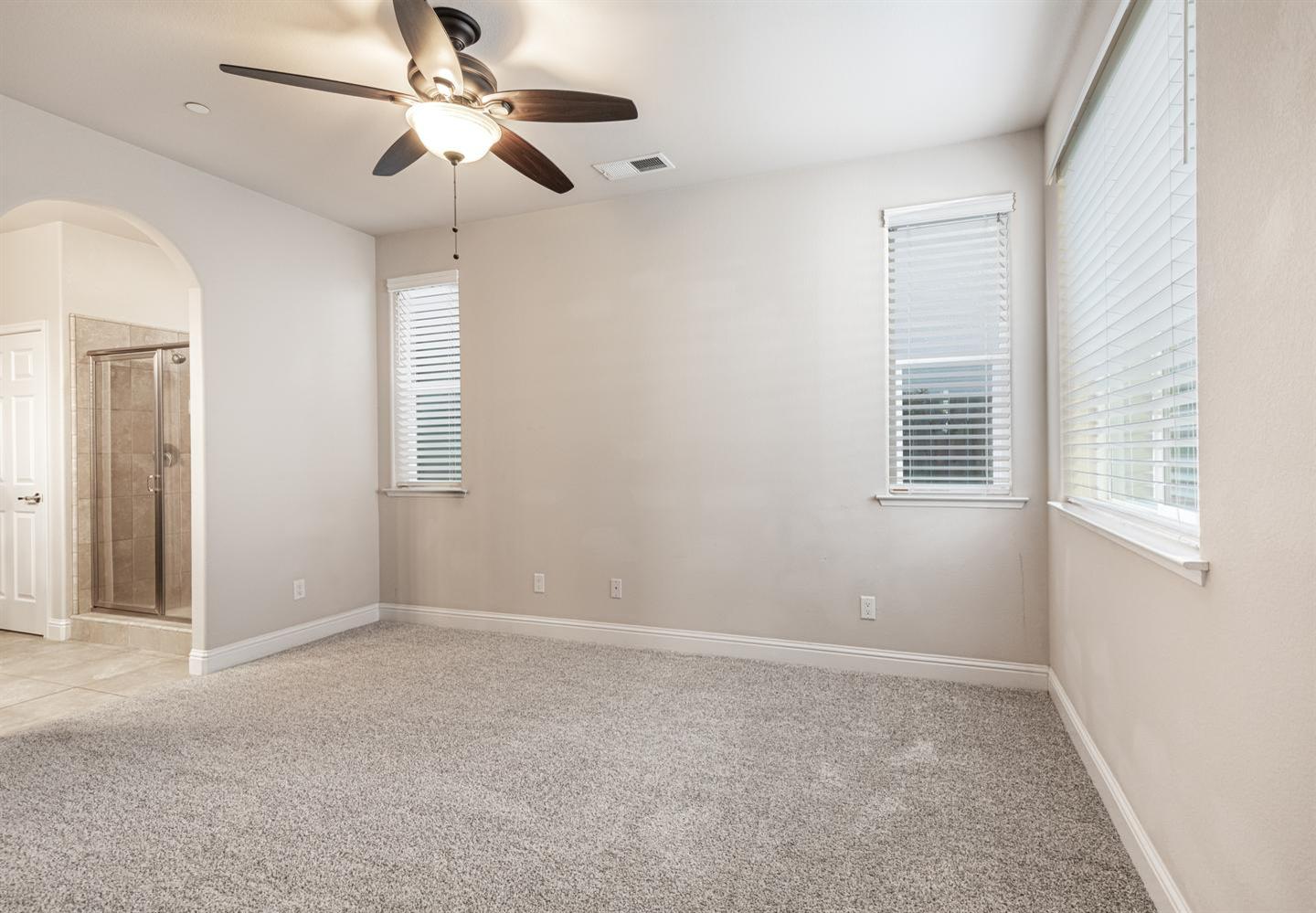 11344 N Garden Sage Ave, Fresno, CA 93730