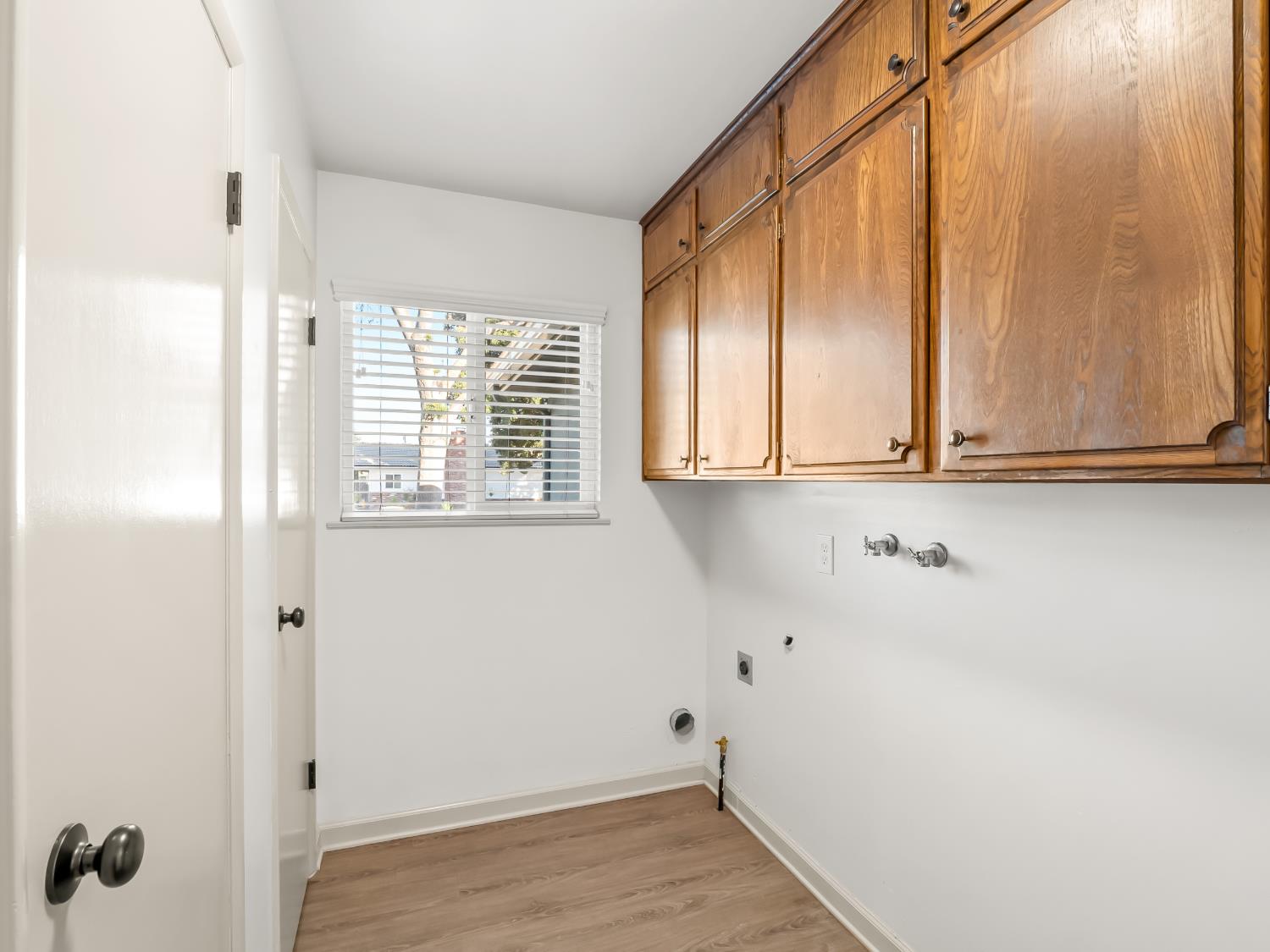 6167 N Millbrook Ave, Fresno, CA 93710
