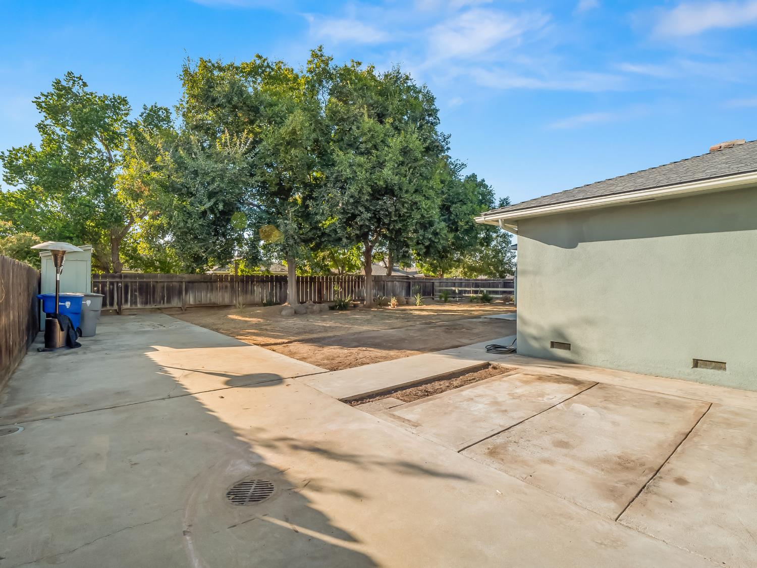 6167 N Millbrook Ave, Fresno, CA 93710