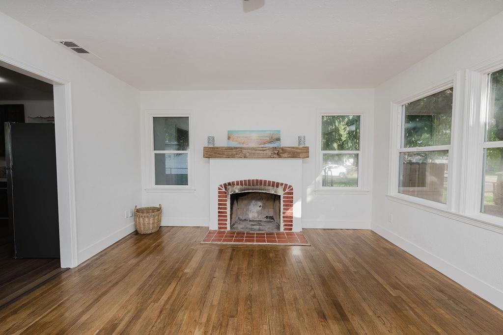 1538 W Cortland Ave, Fresno, CA 93705