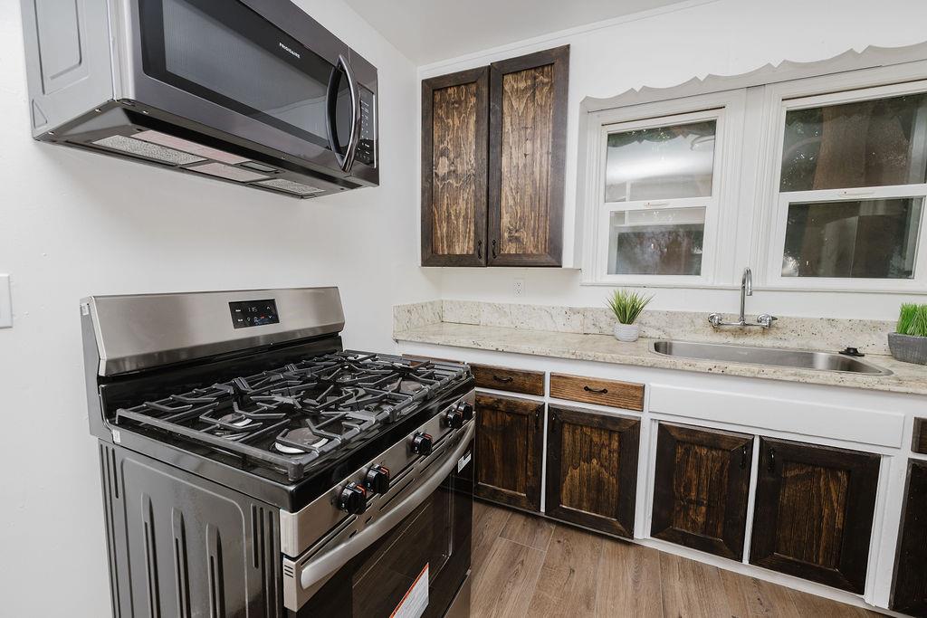 1538 W Cortland Ave, Fresno, CA 93705