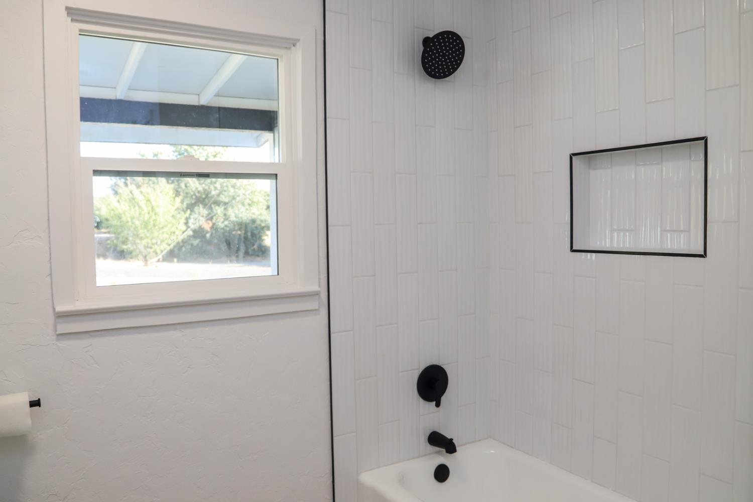19637 E American Ave, Reedley, CA 93654