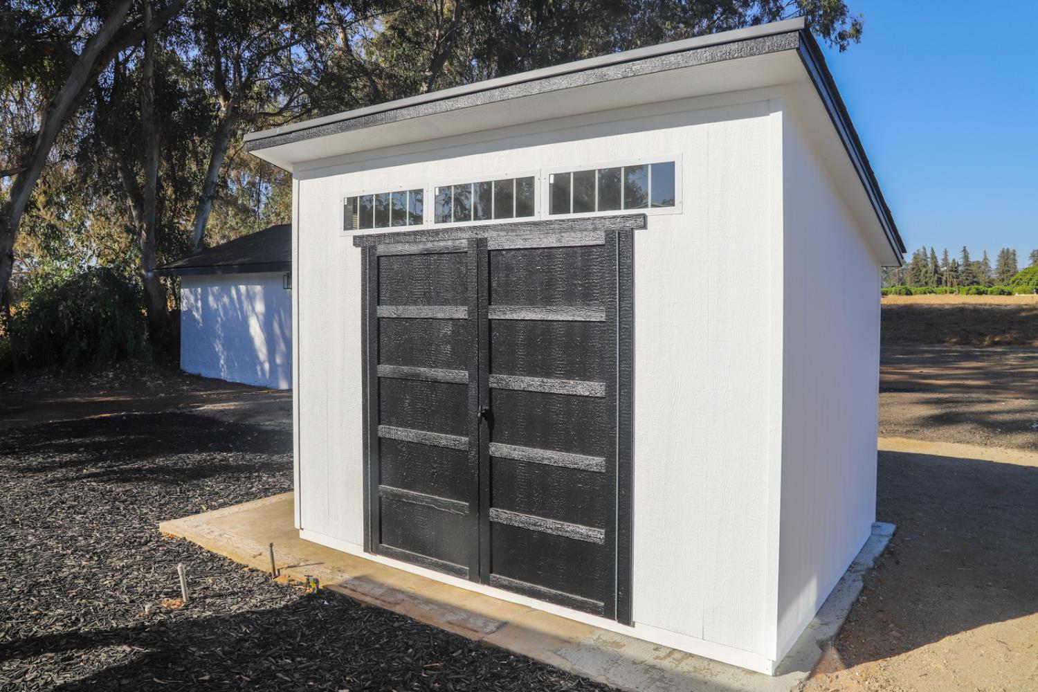 19637 E American Ave, Reedley, CA 93654