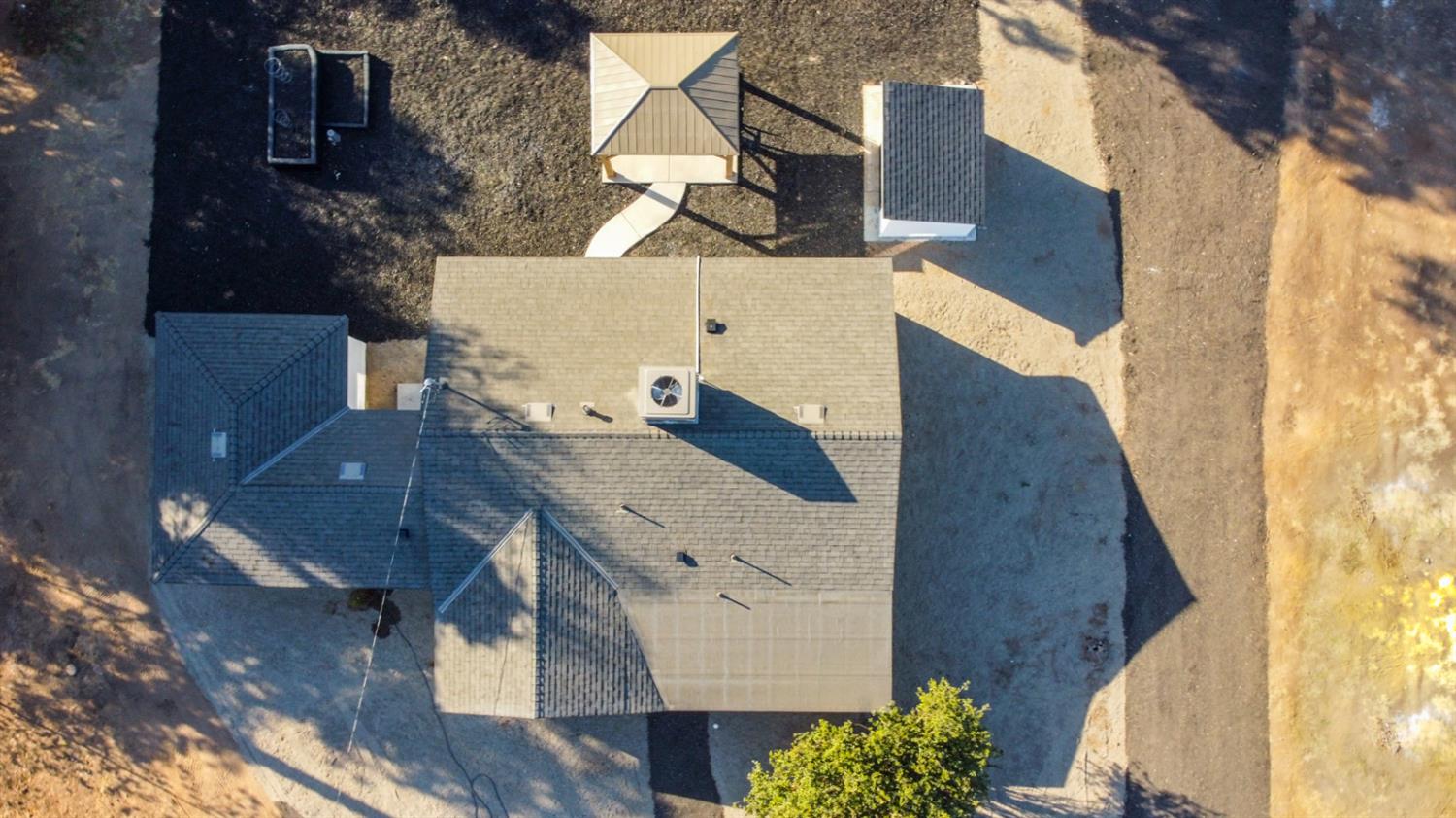 19637 E American Ave, Reedley, CA 93654