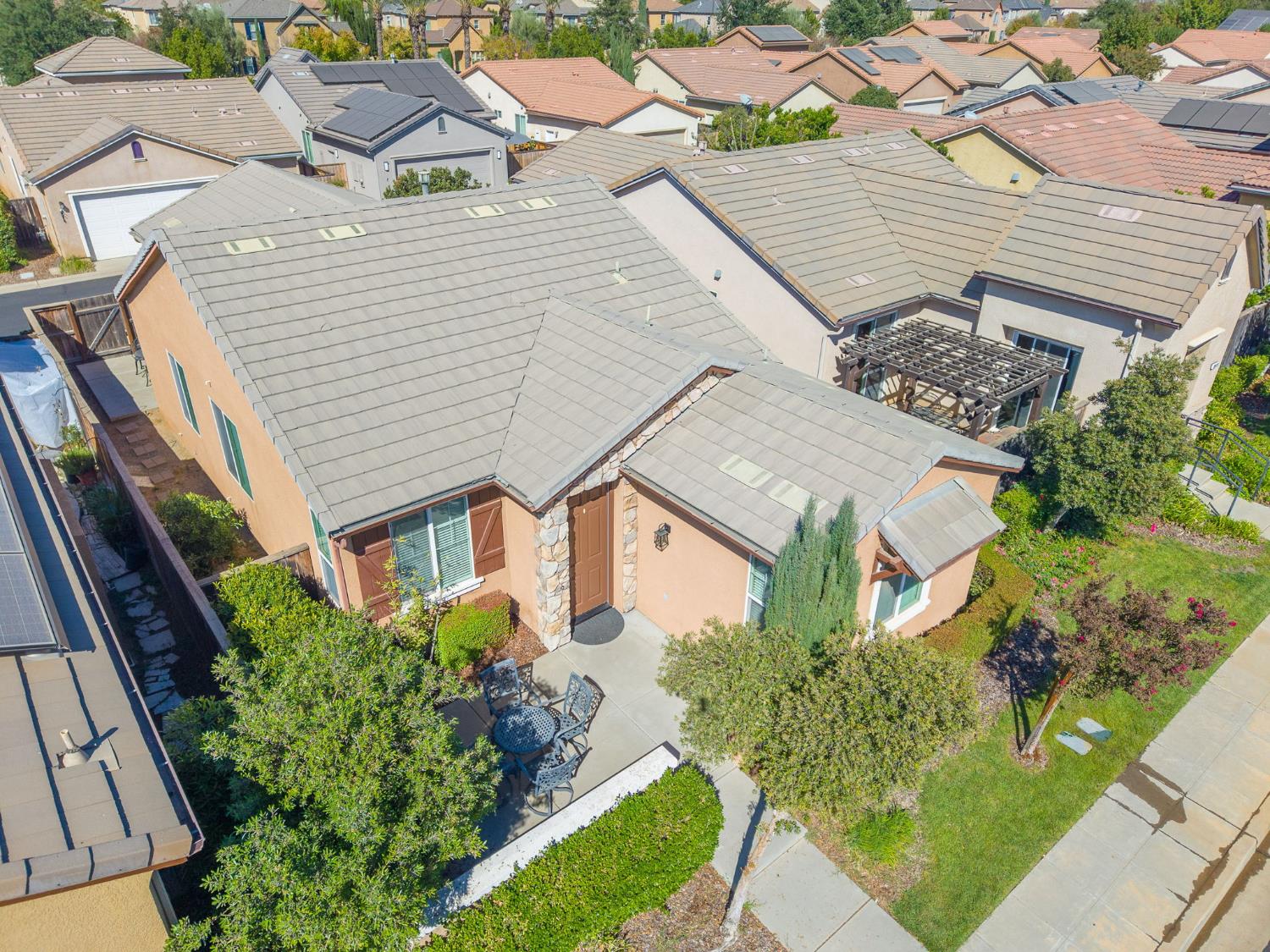3911 Heritage Ave, Clovis, CA 93619