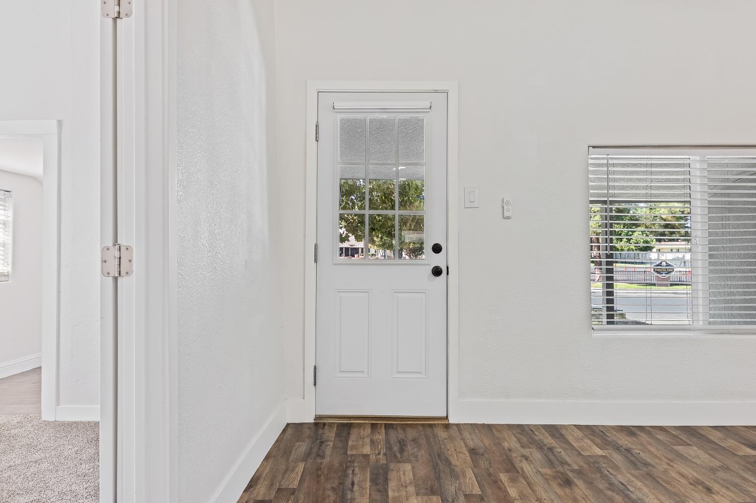 909 Dewitt, Clovis, CA 93612