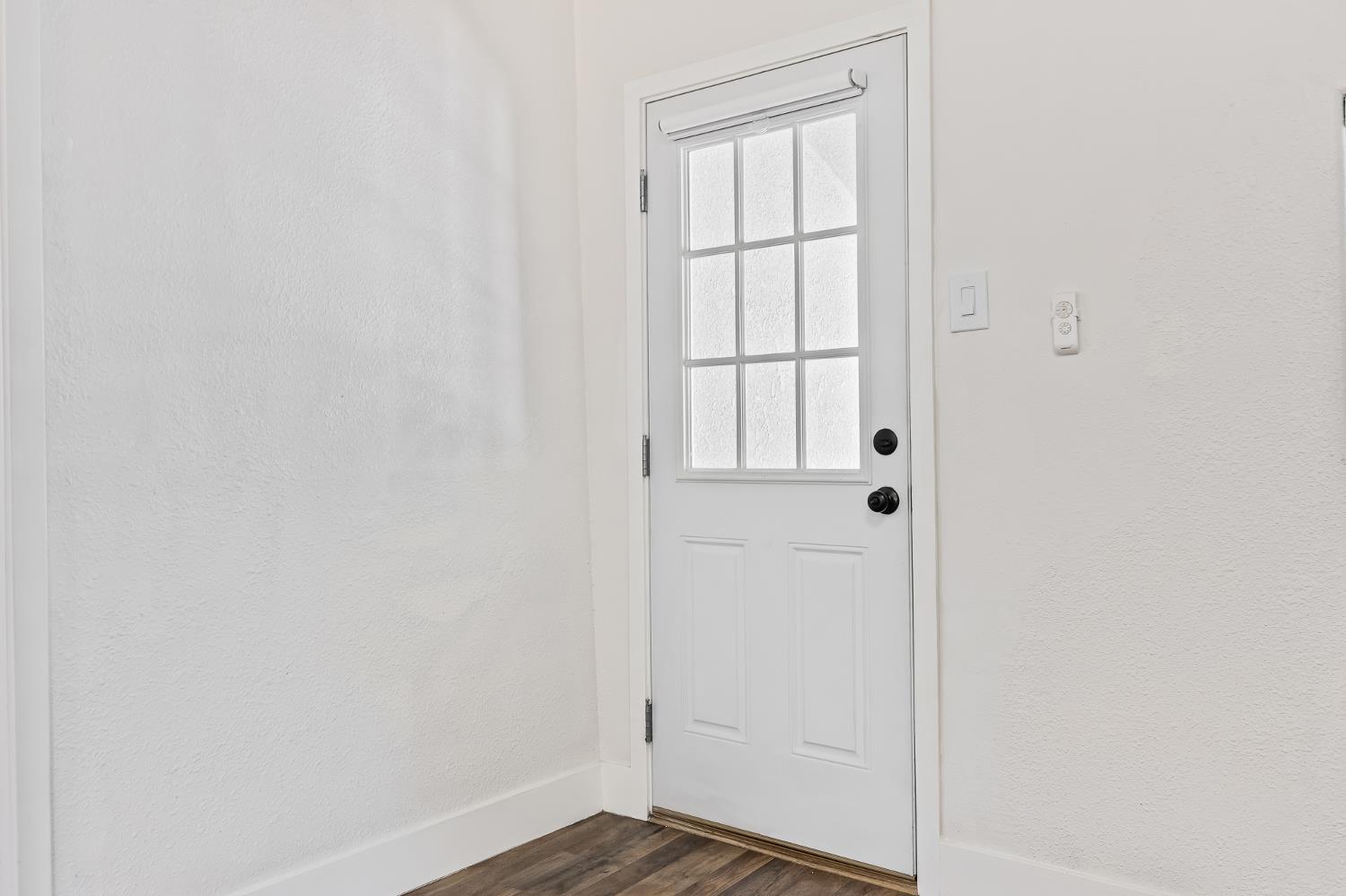 909 Dewitt, Clovis, CA 93612