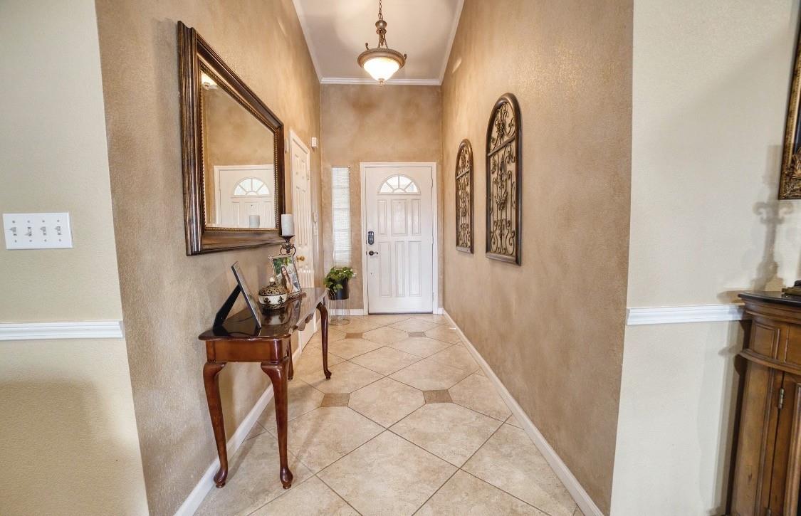 4694 W Gibson Ave, Fresno, CA 93722
