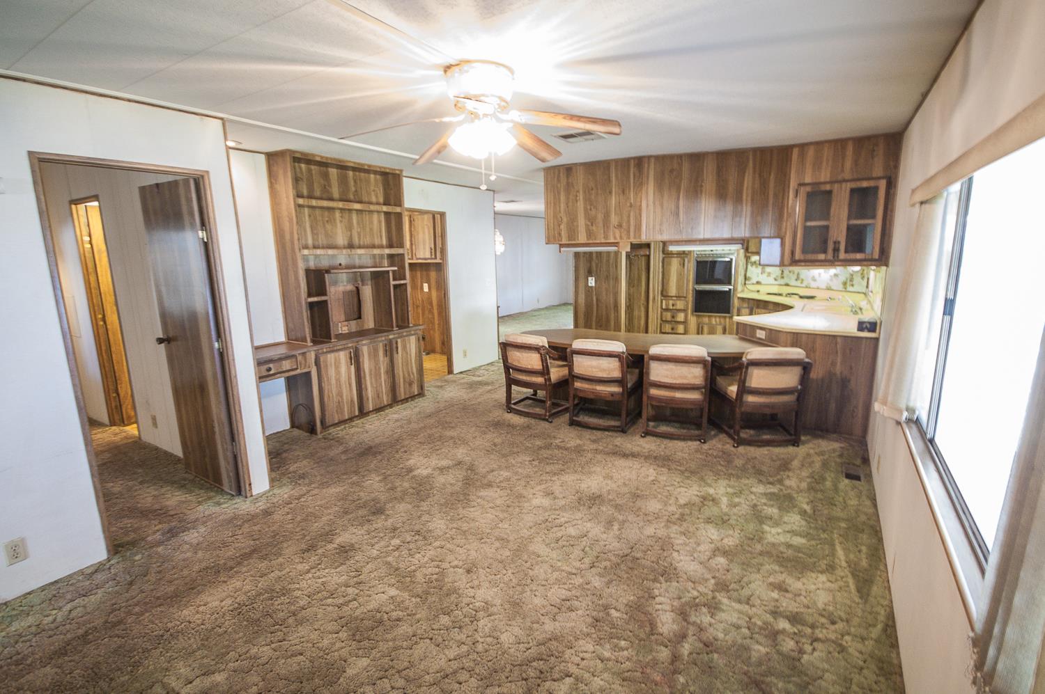 1701 Dinuba Ave #110, Selma, CA 93662