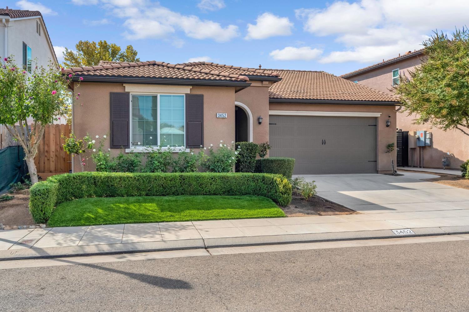 3452 Pontiac Ave, Clovis, CA 93619