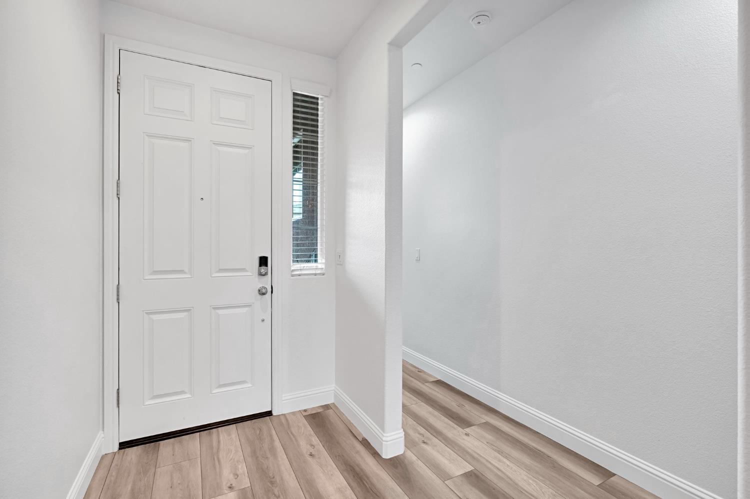 3452 Pontiac Ave, Clovis, CA 93619