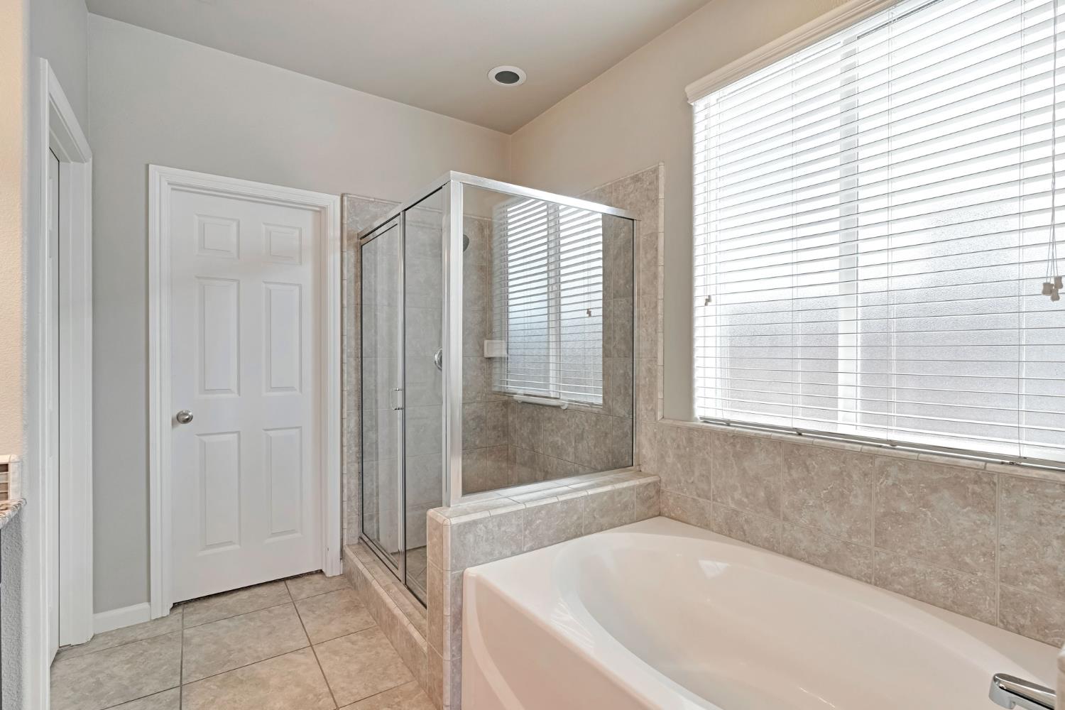 3452 Pontiac Ave, Clovis, CA 93619