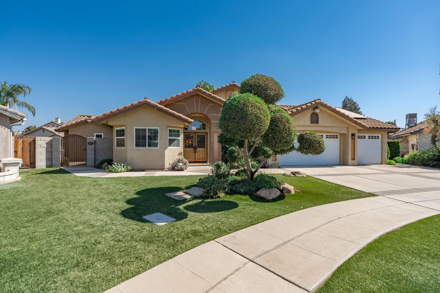 3152 Love Ct, Madera, CA 93637