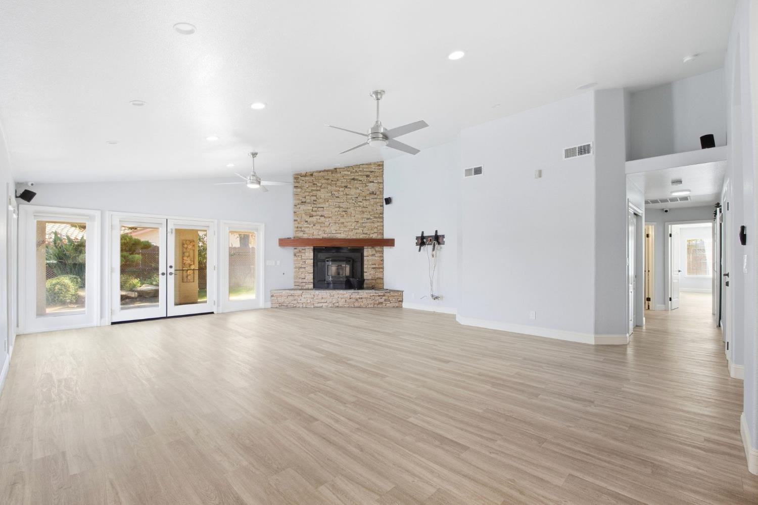 3152 Love Ct, Madera, CA 93637