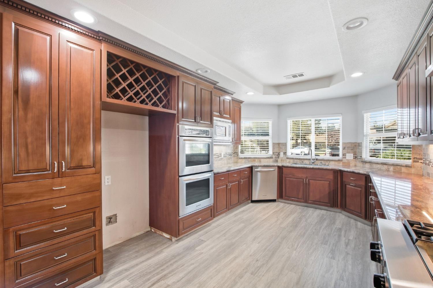 3152 Love Ct, Madera, CA 93637