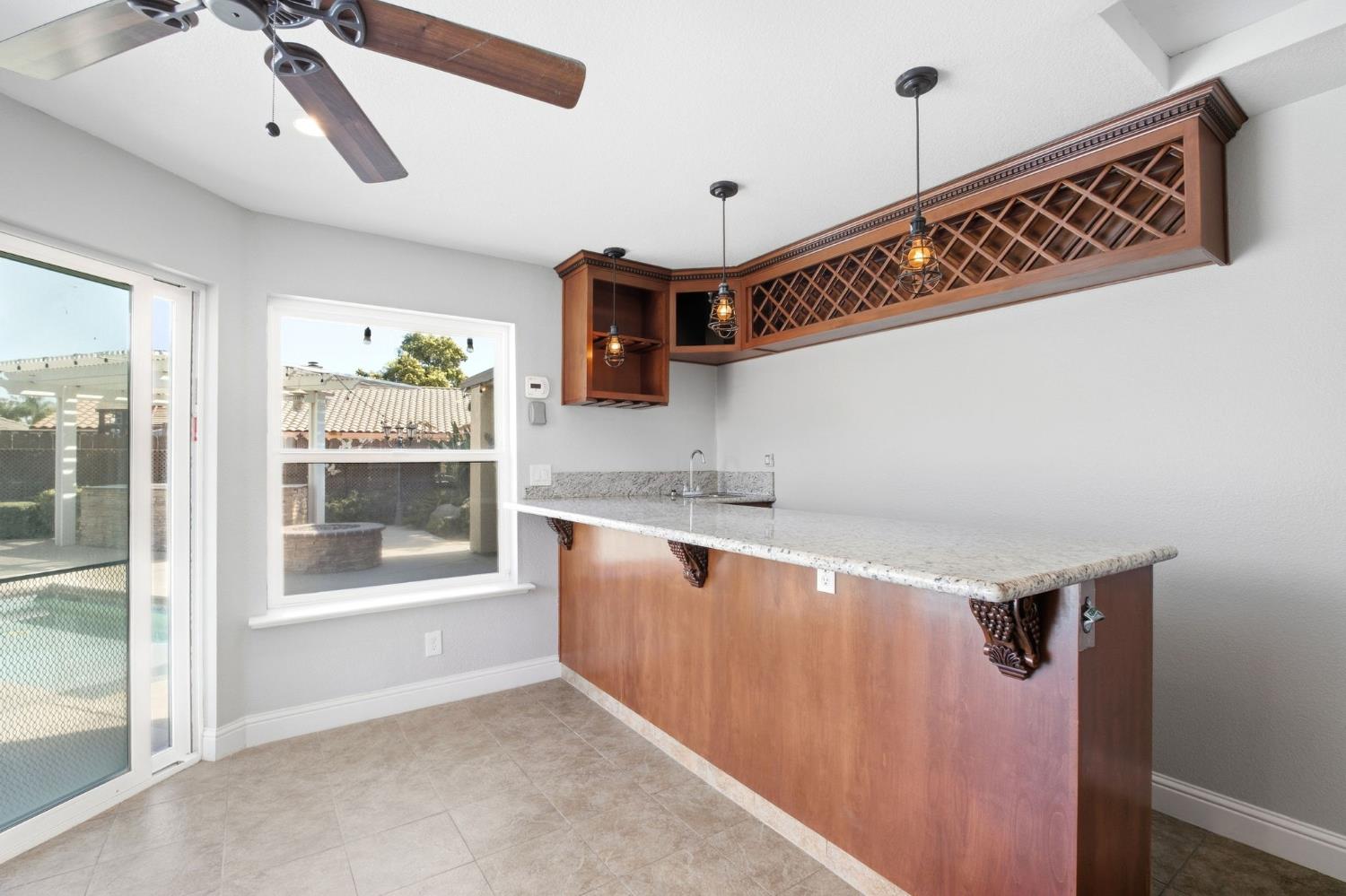 3152 Love Ct, Madera, CA 93637