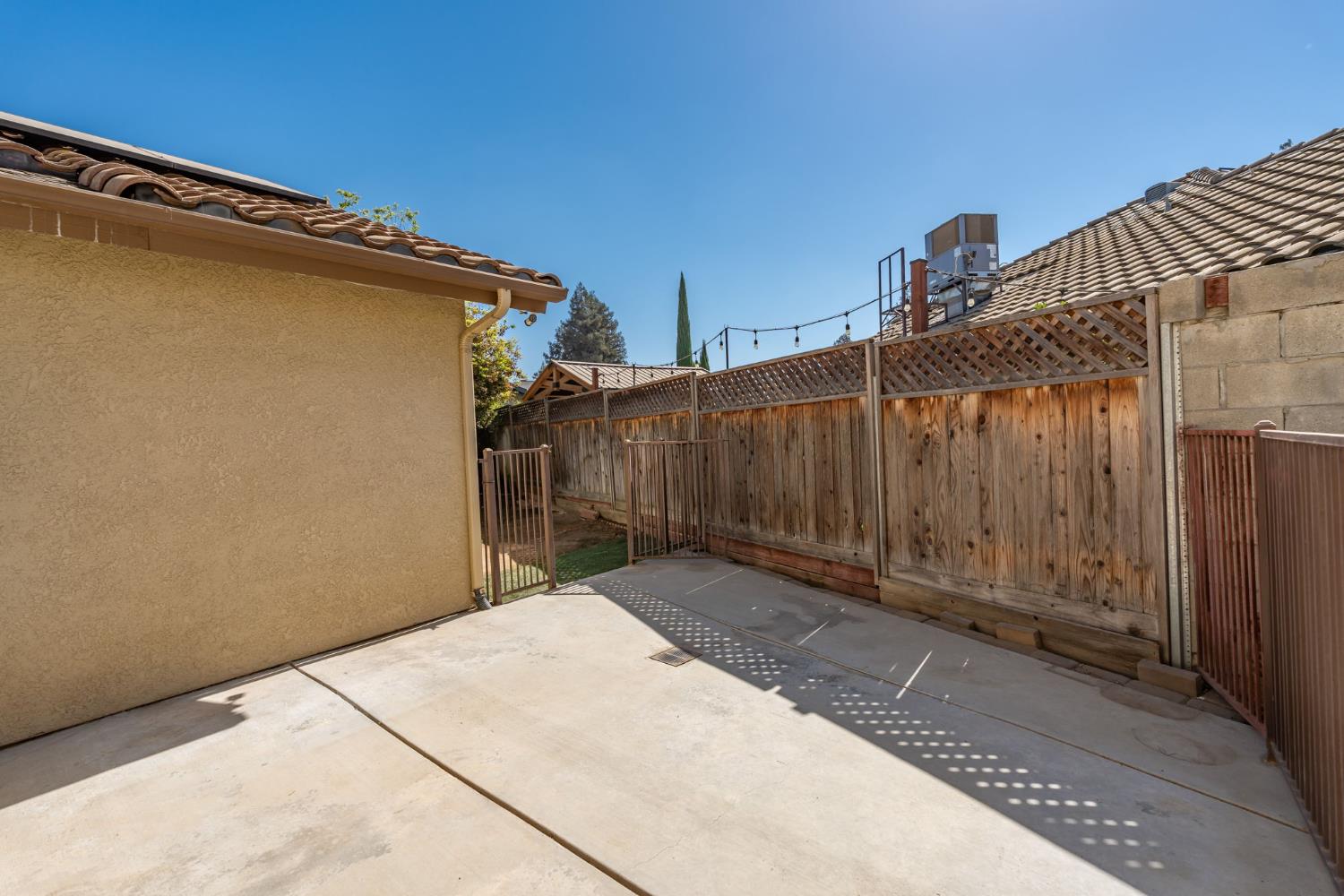 3152 Love Ct, Madera, CA 93637