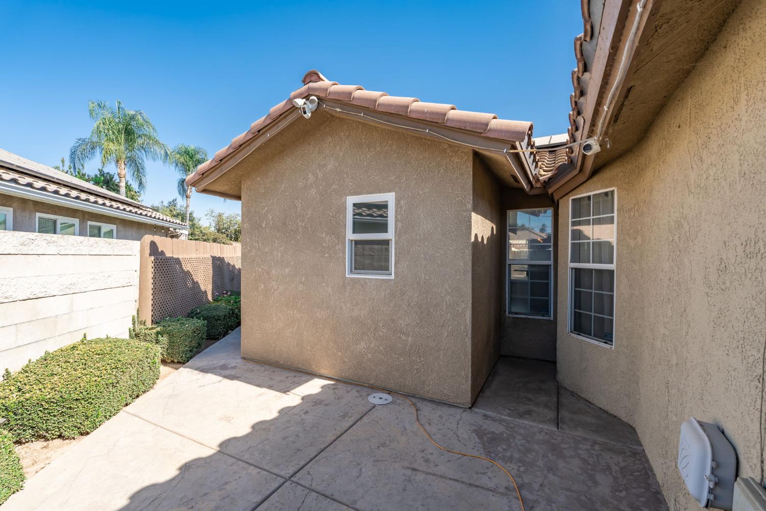 3152 Love Ct, Madera, CA 93637