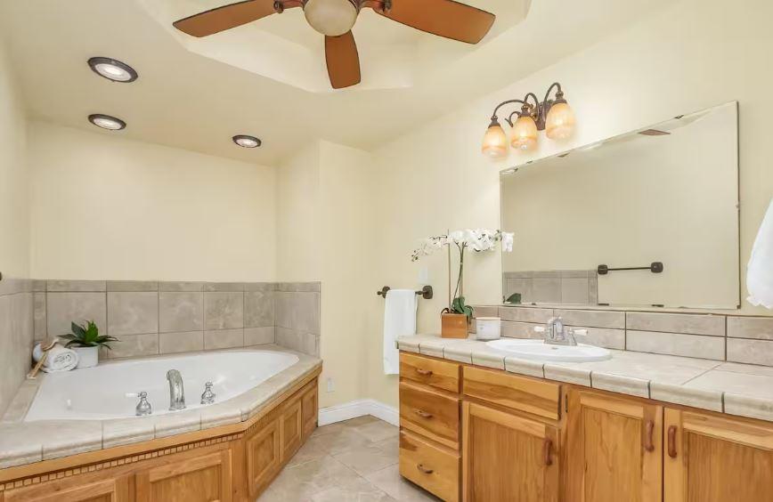 28517 Sky Harbour Rd, Friant, CA 93626