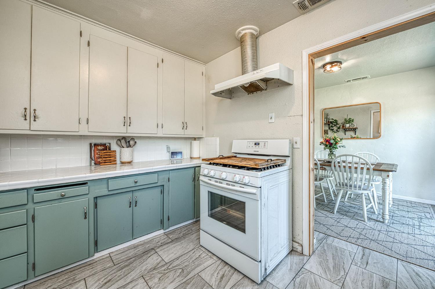 2973 E Cornell Ave, Fresno, CA 93703