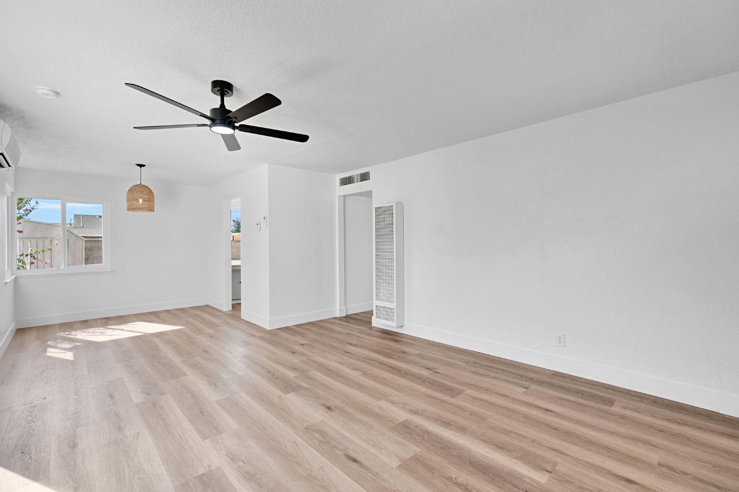 4148 E Alta Ave, Fresno, CA 93702