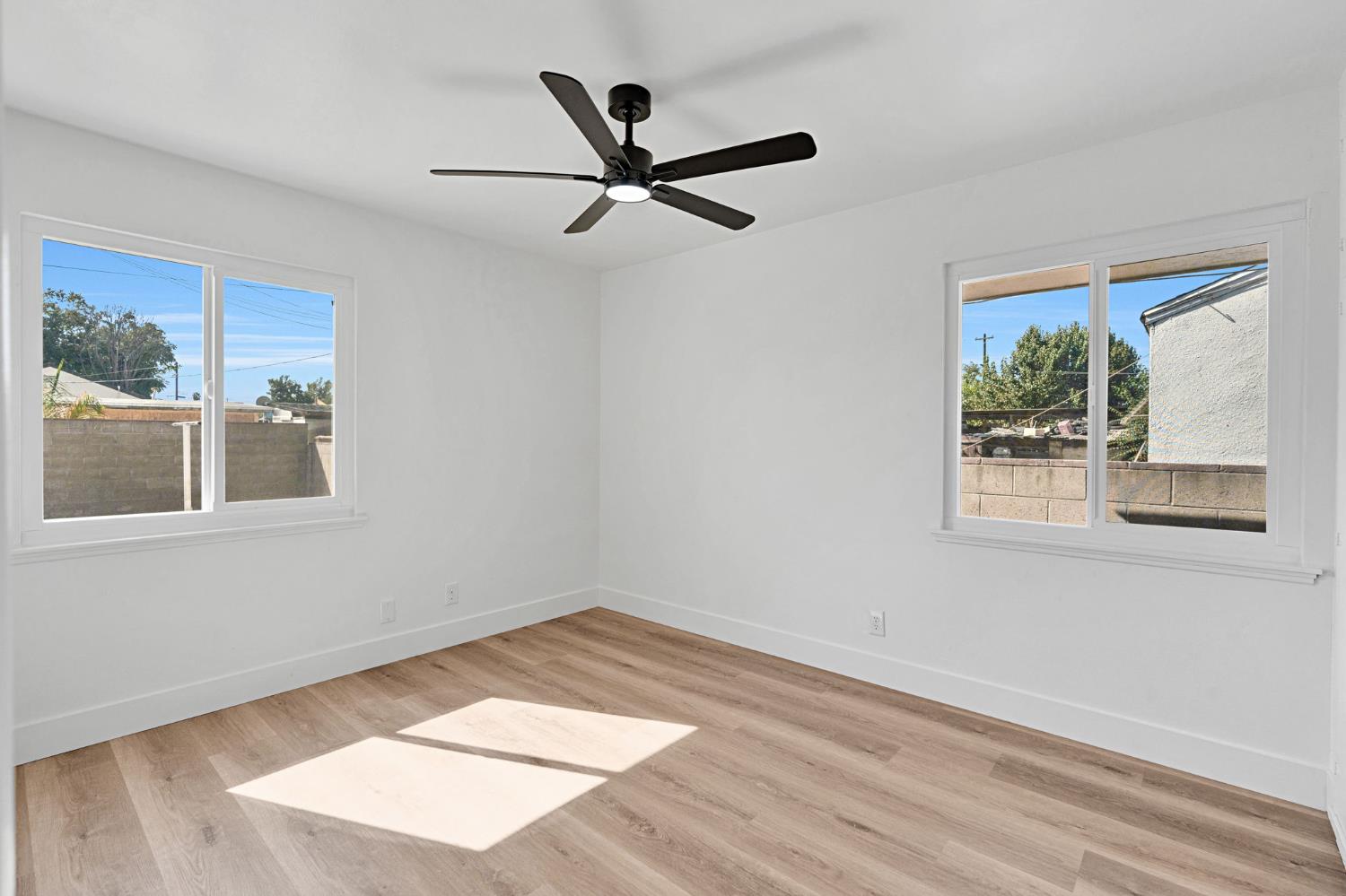 4148 E Alta Ave, Fresno, CA 93702