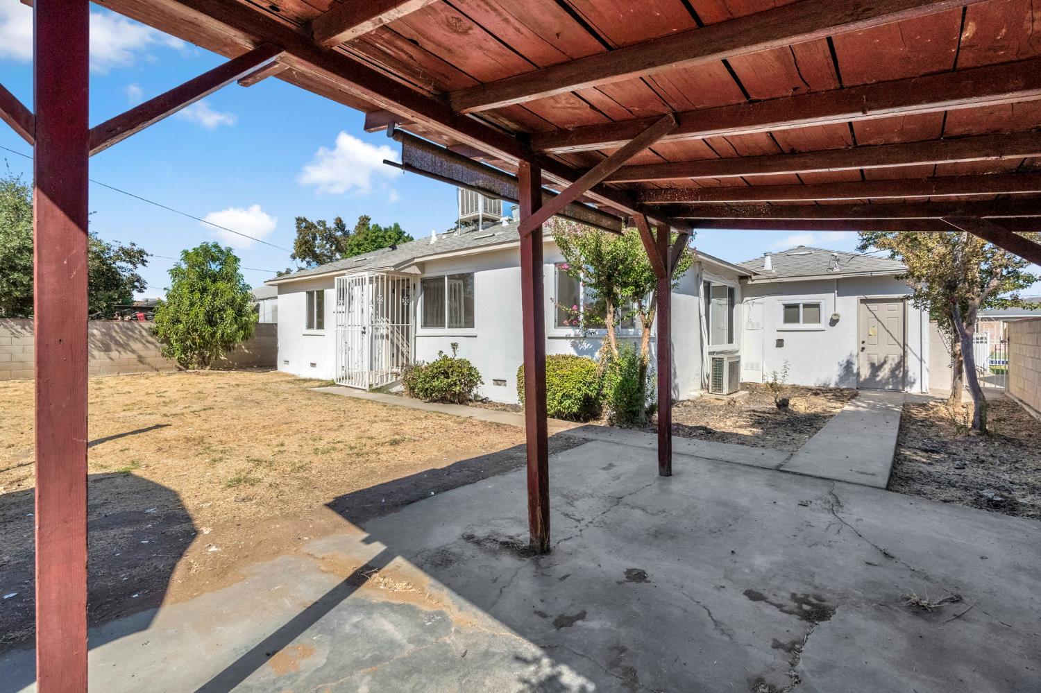 4148 E Alta Ave, Fresno, CA 93702