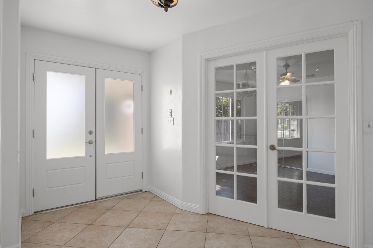 2854 E Millbrae Ave, Fresno, CA 93710