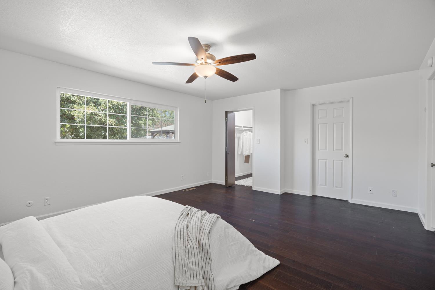 2854 E Millbrae Ave, Fresno, CA 93710