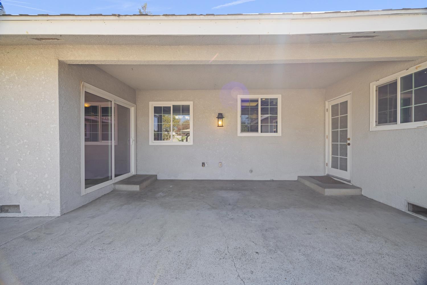 2854 E Millbrae Ave, Fresno, CA 93710