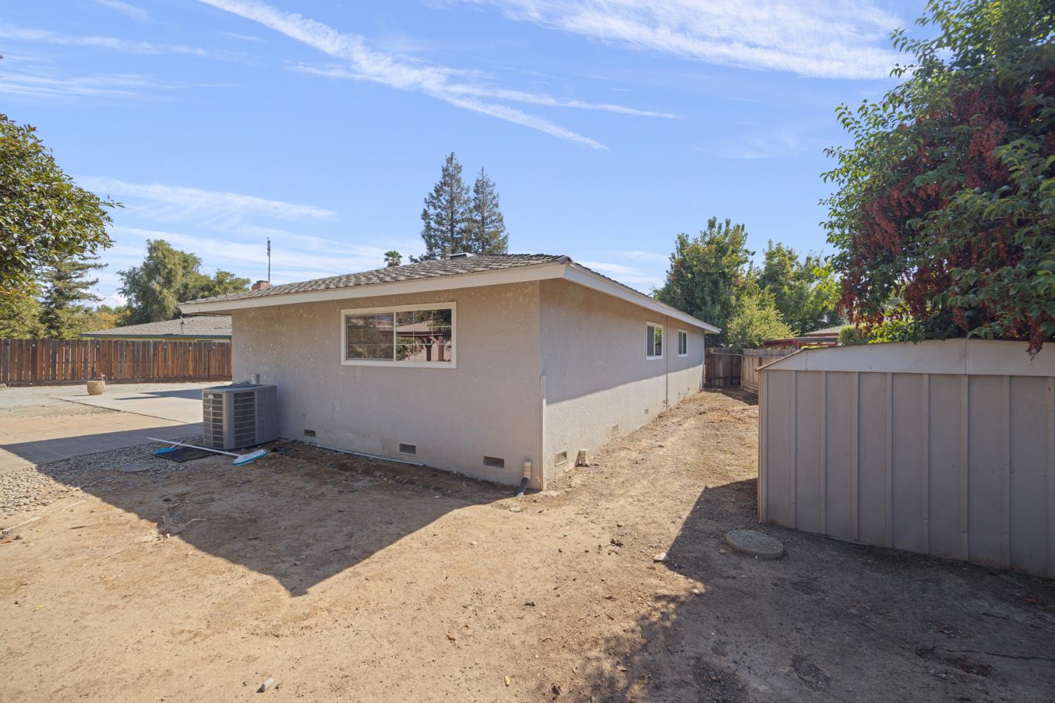 2854 E Millbrae Ave, Fresno, CA 93710