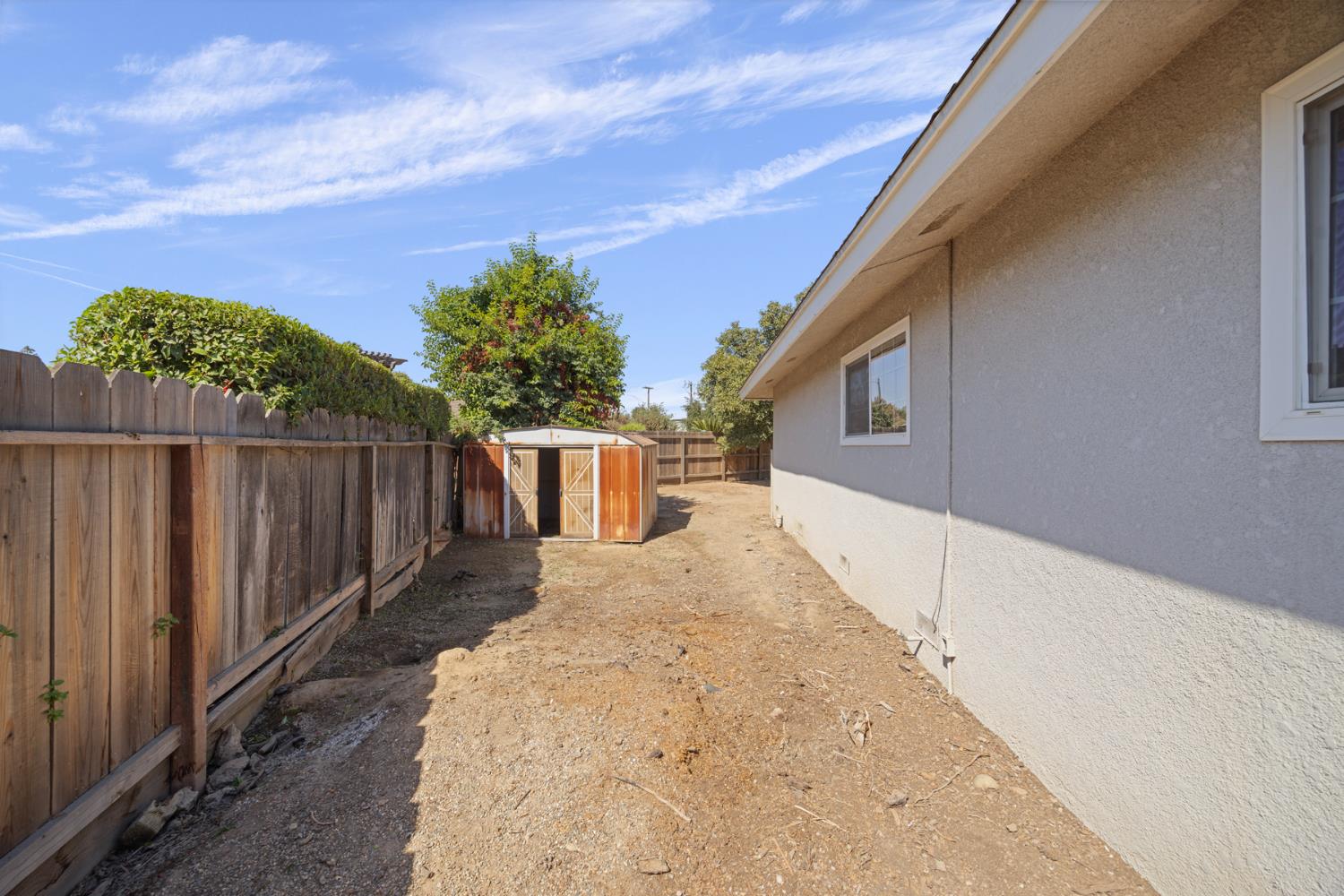 2854 E Millbrae Ave, Fresno, CA 93710