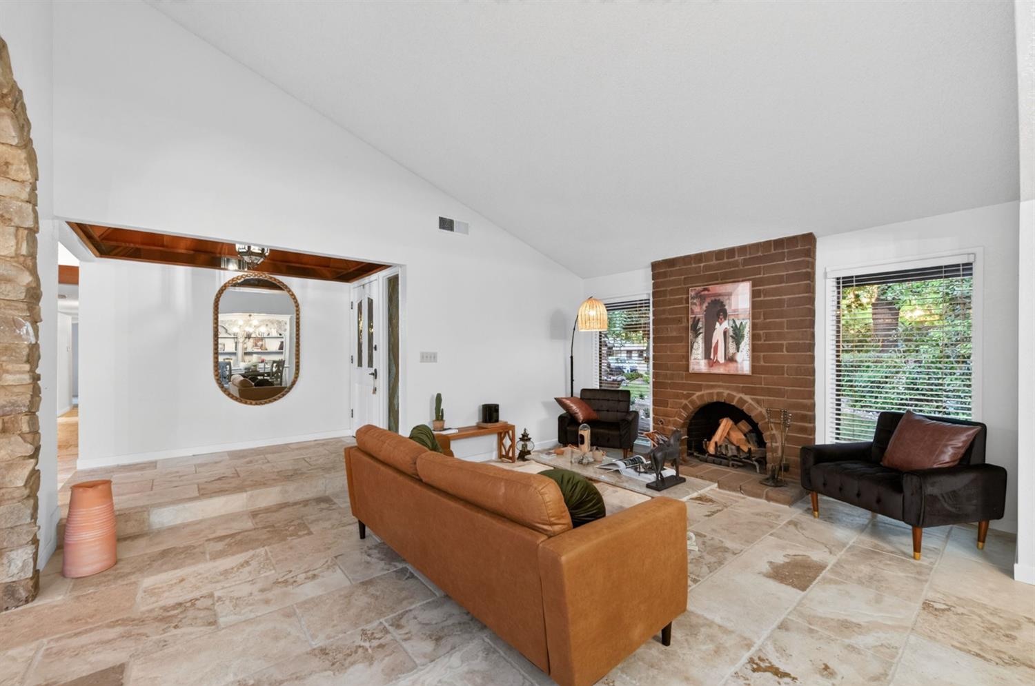 316 E Lester Ave, Fresno, CA 93720