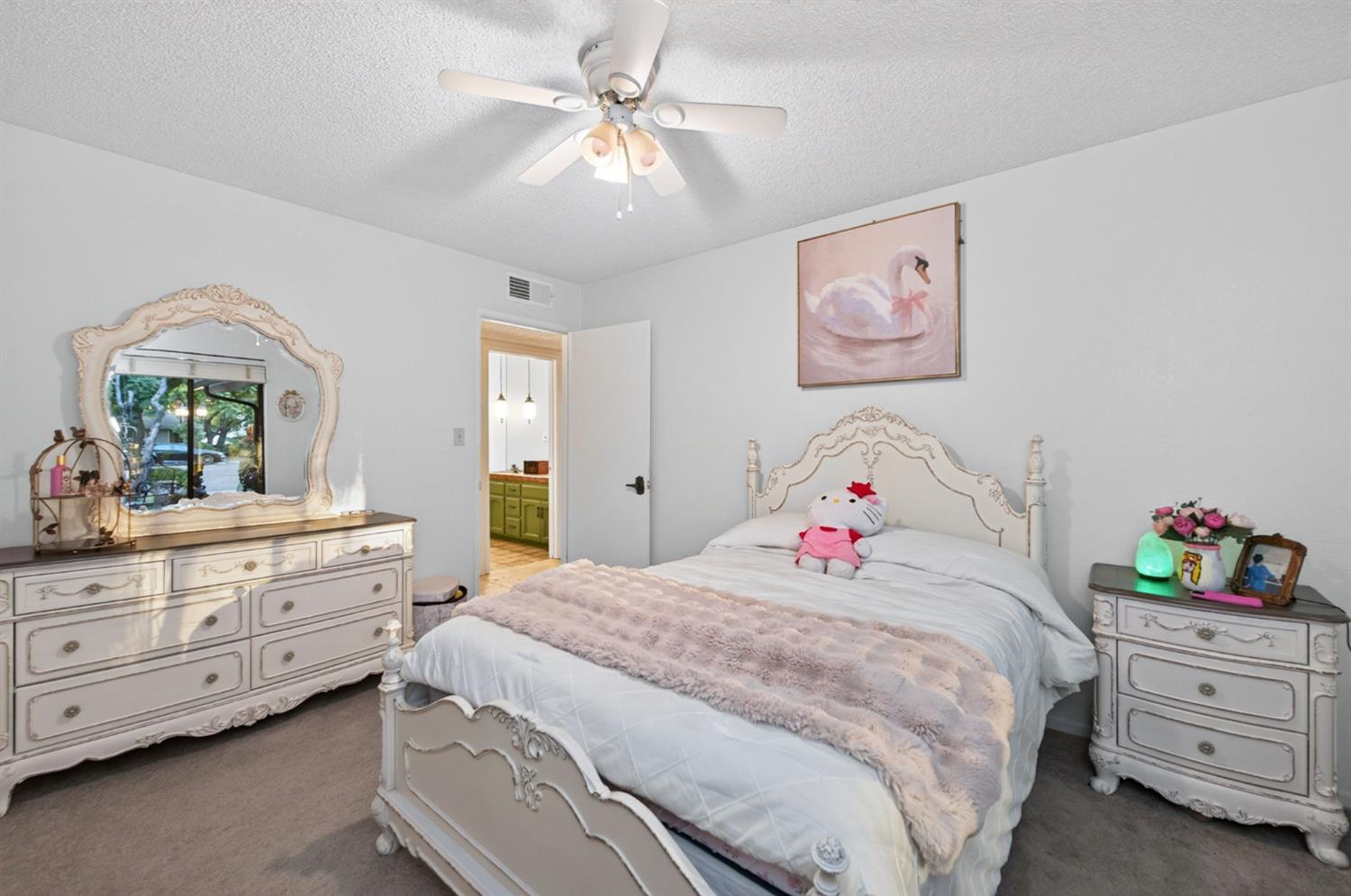 316 E Lester Ave, Fresno, CA 93720