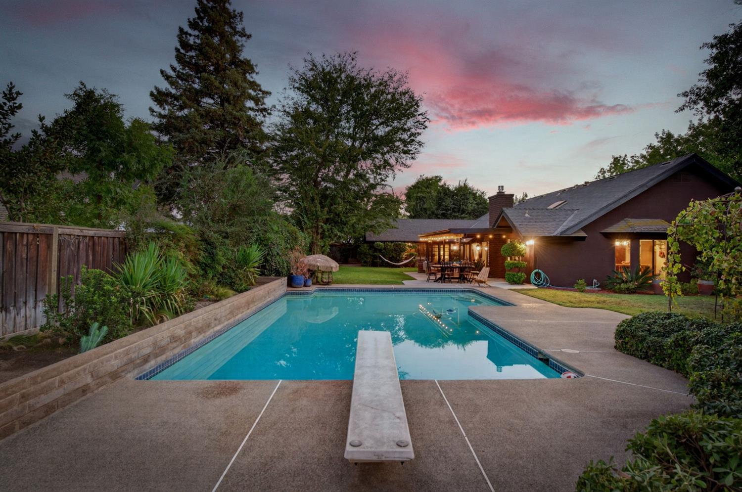 316 E Lester Ave, Fresno, CA 93720