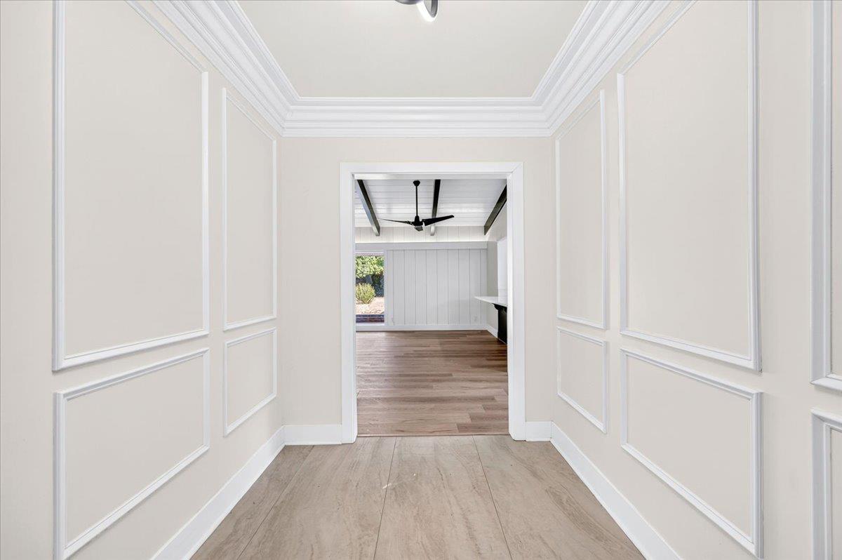 609 E Hampton Way, Fresno, CA 93704