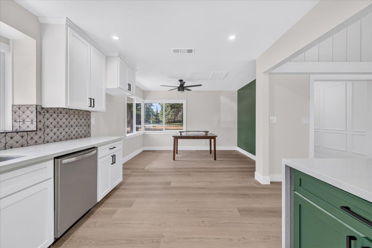 609 E Hampton Way, Fresno, CA 93704