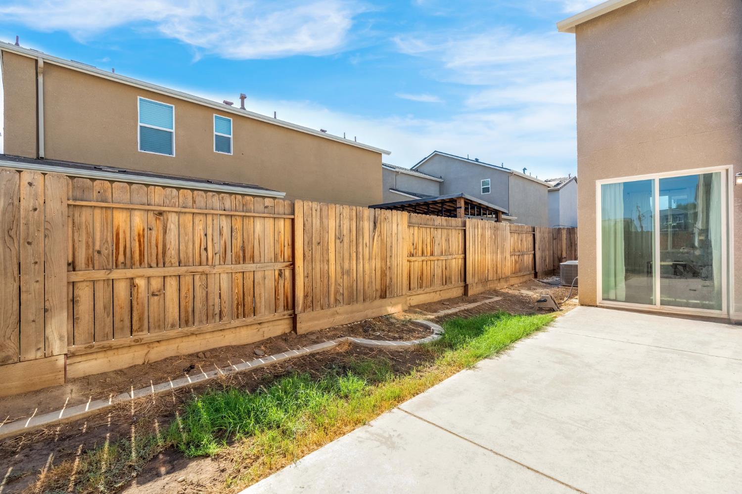 7461 E Princeton, Fresno, CA 93737