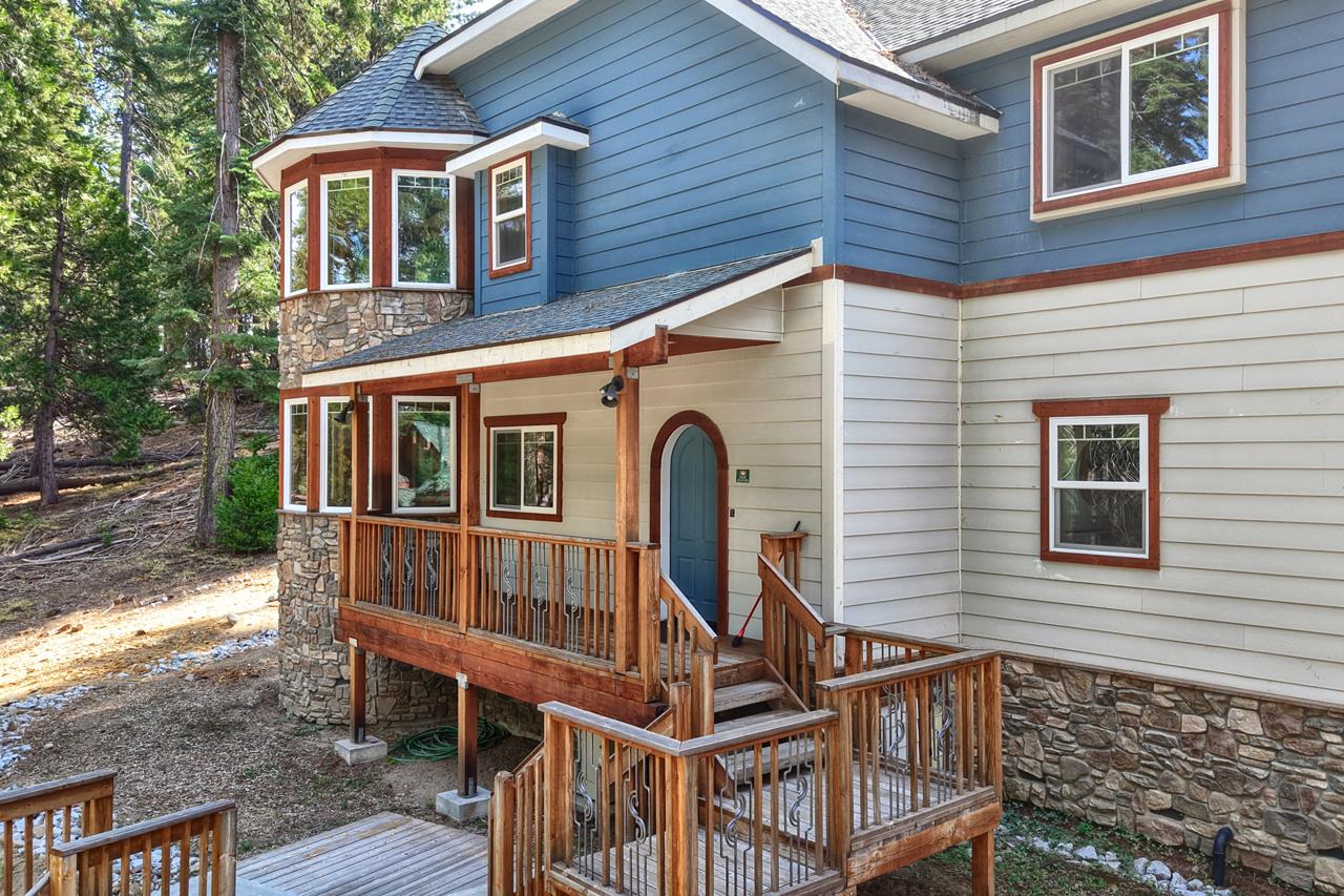 7594 Azalea, Yosemite West, CA 95389