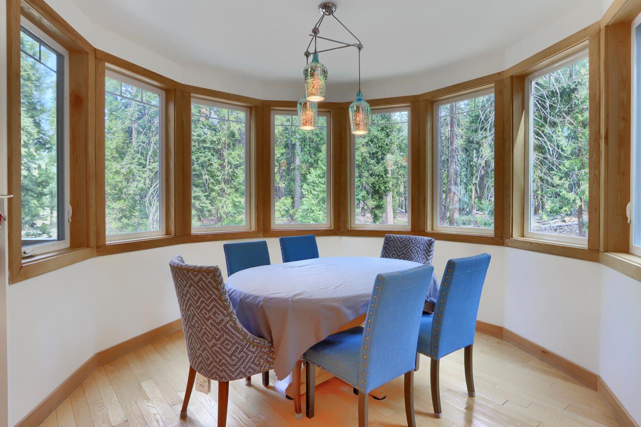 7594 Azalea, Yosemite West, CA 95389
