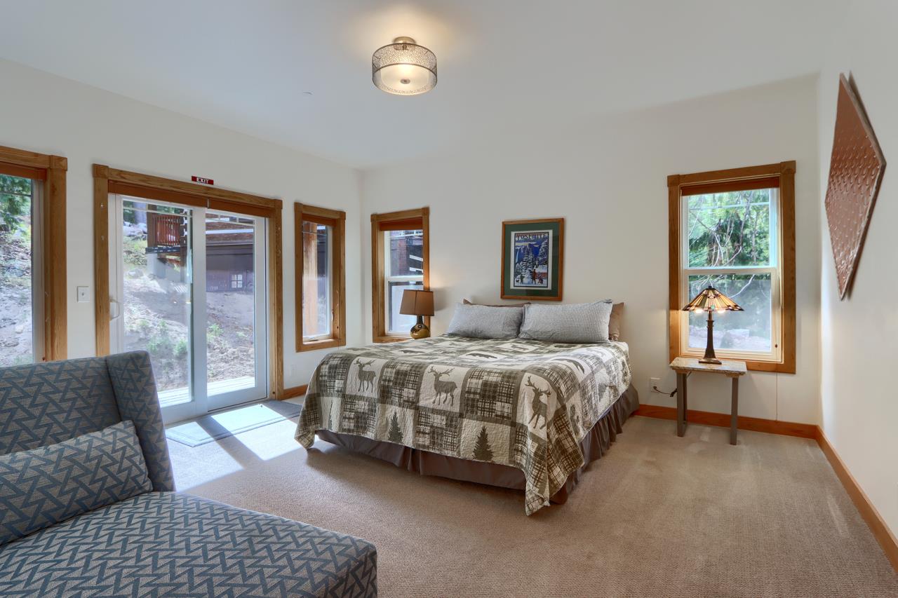 7594 Azalea, Yosemite West, CA 95389