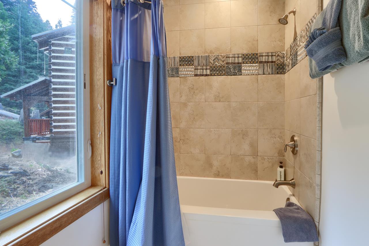 7594 Azalea, Yosemite West, CA 95389