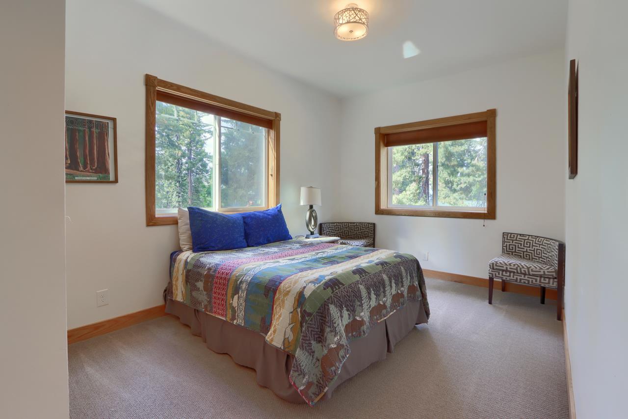 7594 Azalea, Yosemite West, CA 95389