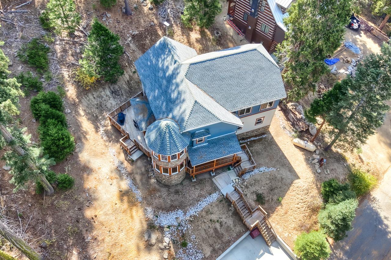 7594 Azalea, Yosemite West, CA 95389