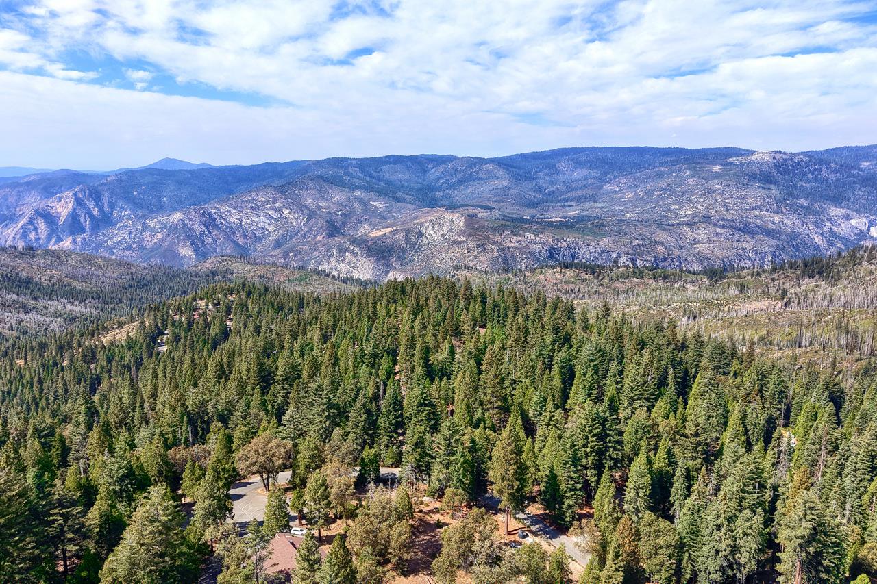 7594 Azalea, Yosemite West, CA 95389