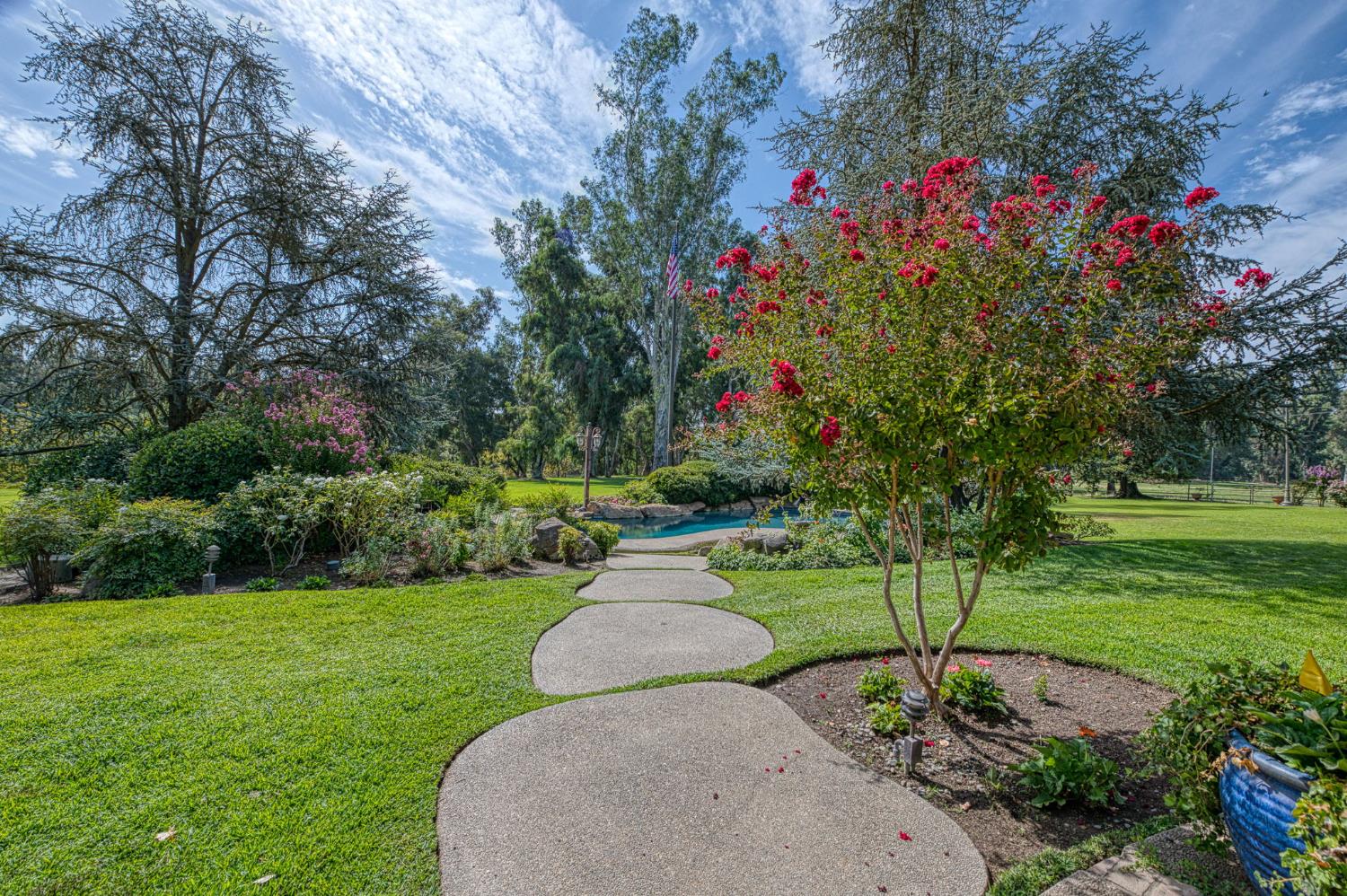 6440 Golden State Blvd, Madera, CA 93637