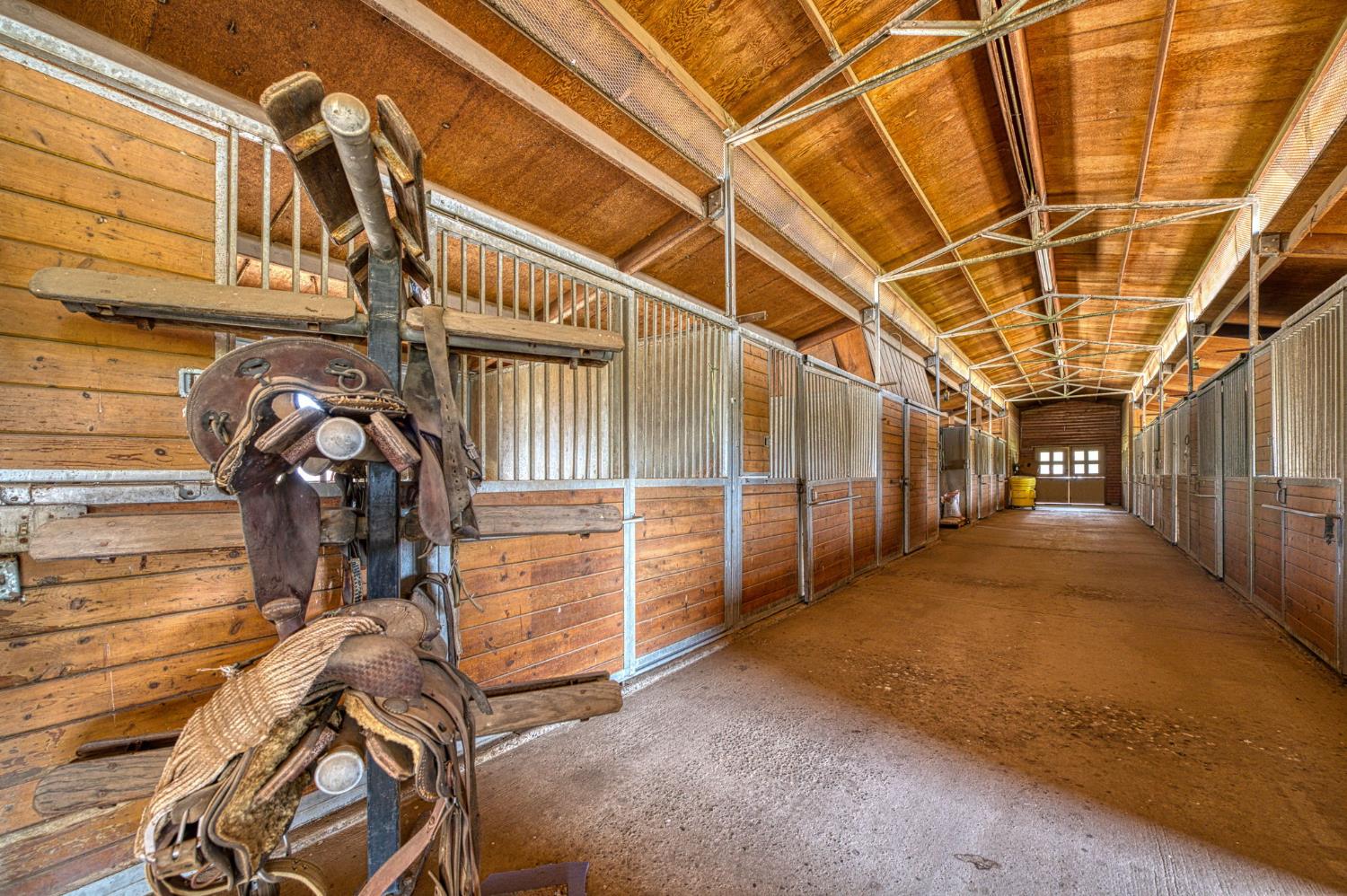 6440 Golden State Blvd, Madera, CA 93637
