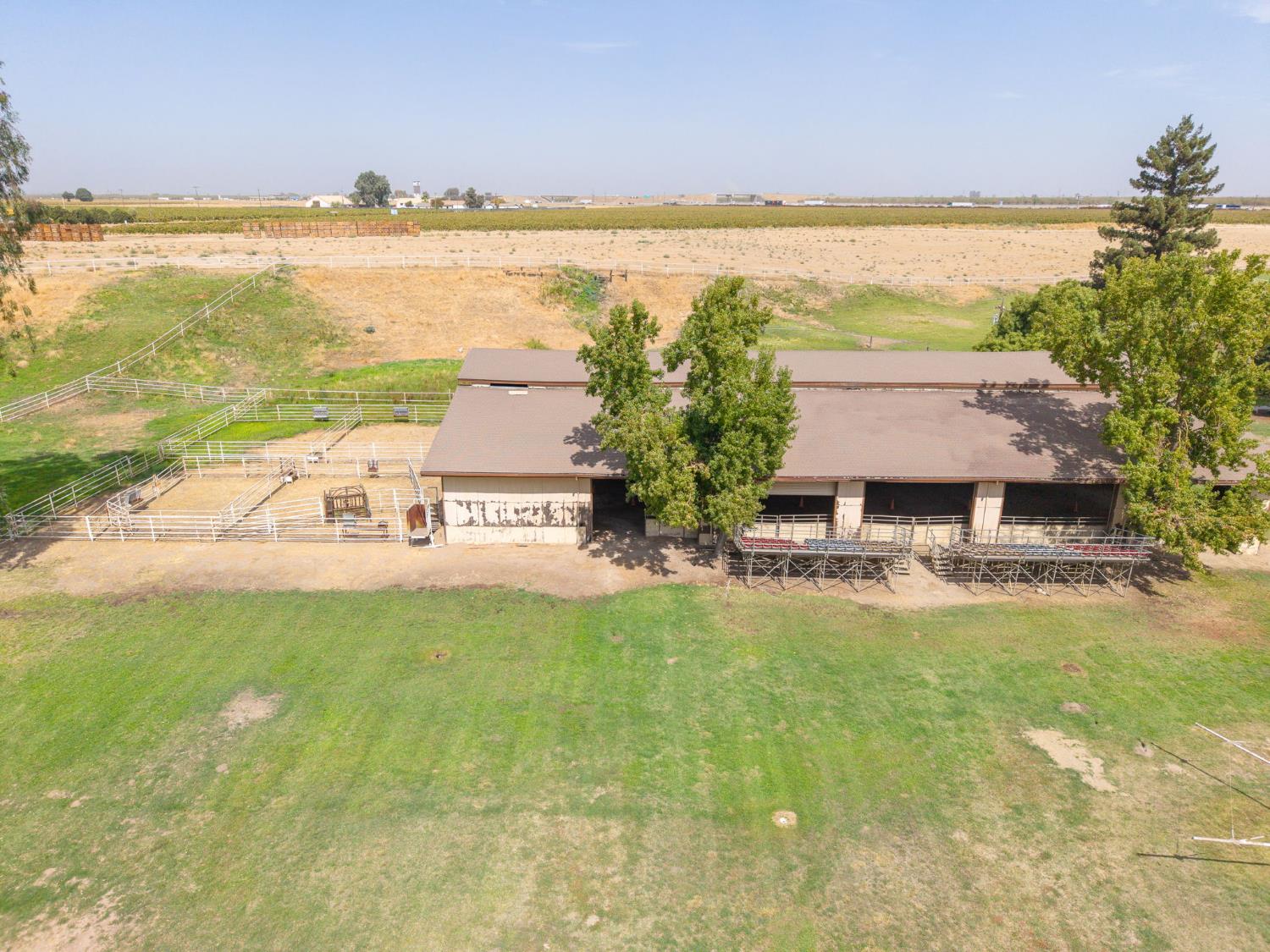 6440 Golden State Blvd, Madera, CA 93637